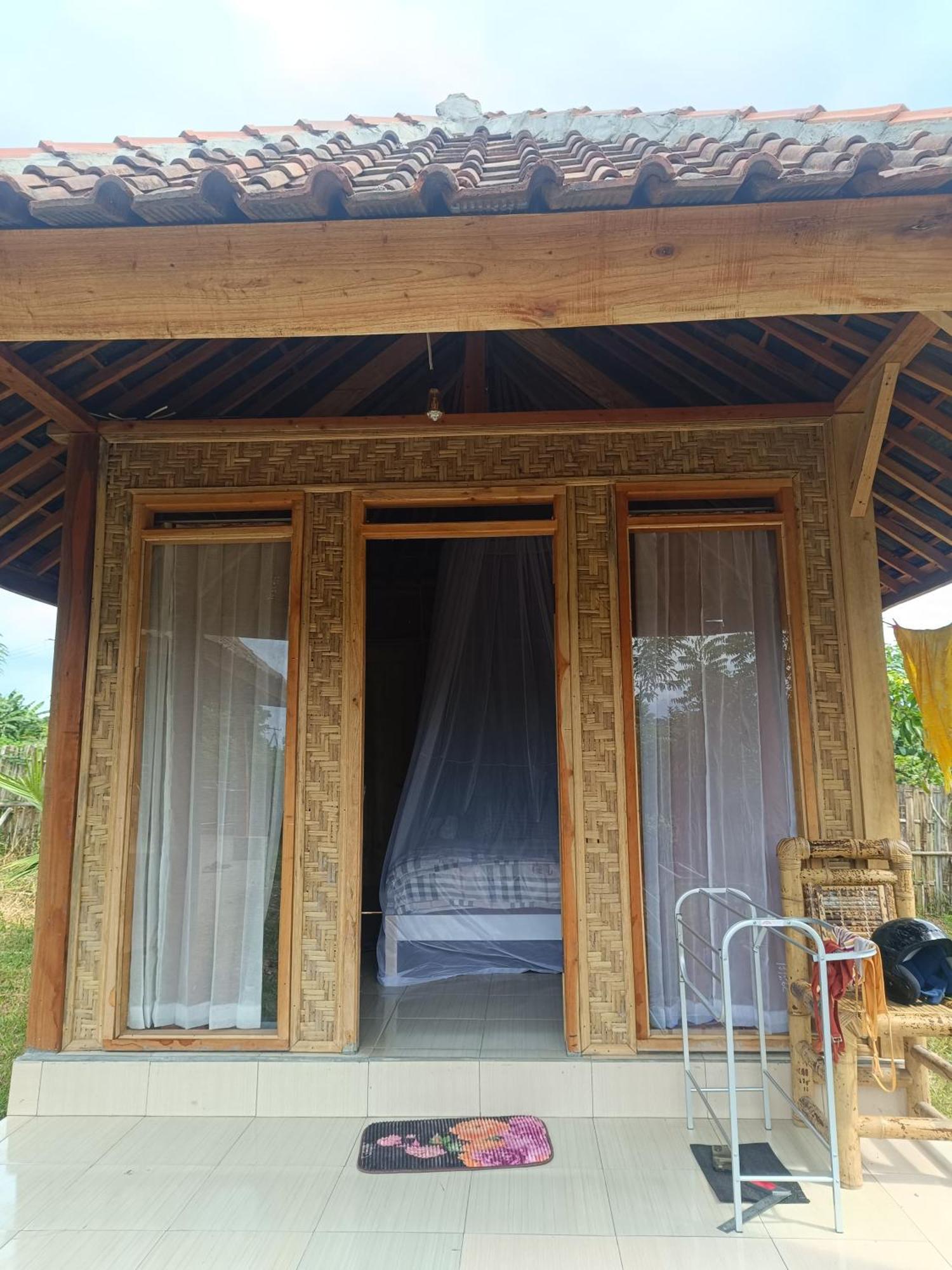 Hotel Melody Surf - Ekas Lombok Extérieur photo
